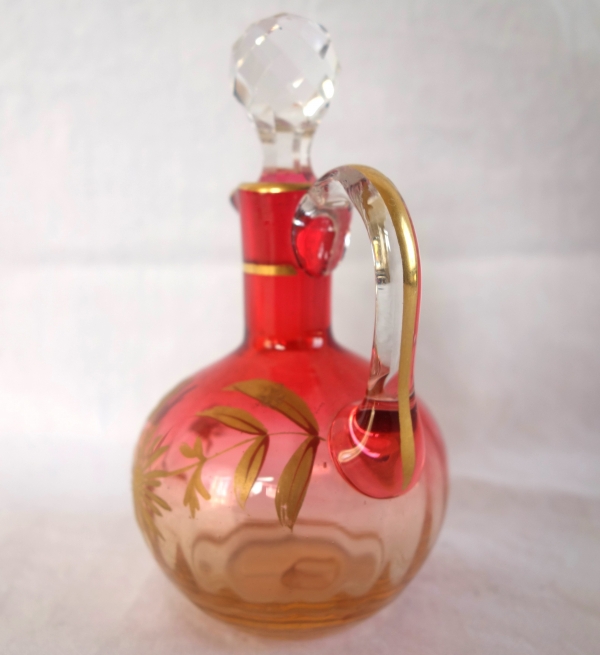 Carafe à liqueur forme boule en cristal de Baccarat orange rehaussée à l'or fin