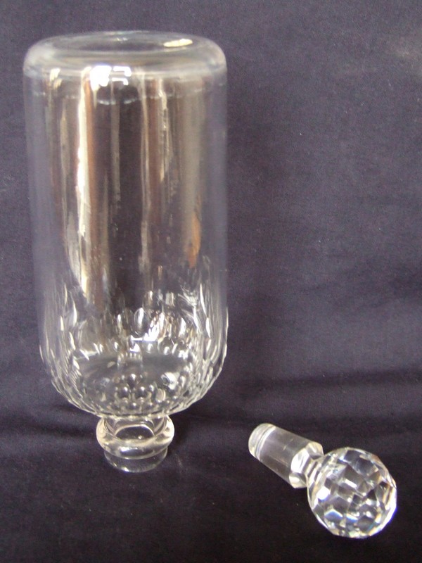 Baccarat crystal liquor decanter, Richelieu pattern, original sticker on