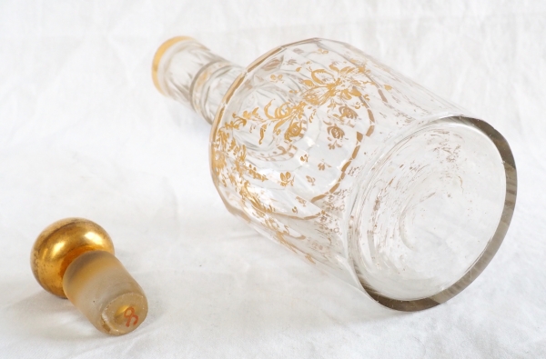 Louis XVI glass liquor bottle enhanced with fine gold - 18th century