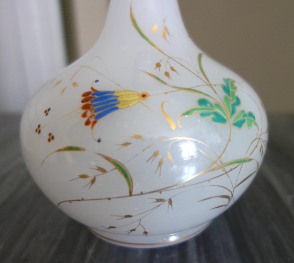 Baccarat crystal : opaline wine bottle, japanese-style enamelled and gilt pattern