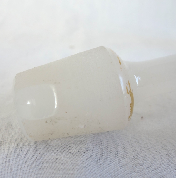 Baccarat crystal : opaline wine bottle, japanese-style enamelled and gilt pattern