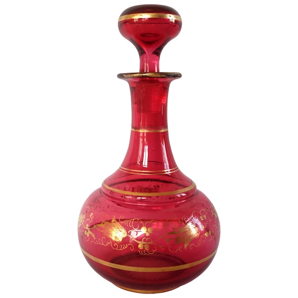 Baccarat crystal wine decanter / liquor bottle, red overlay crystal - Napoleon III period