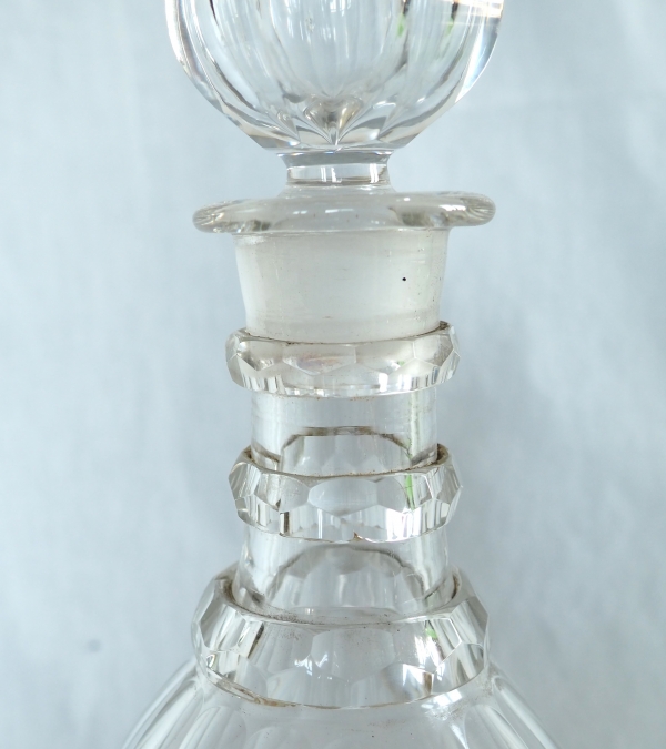 Carafe à whisky ou cognac en cristal du Creusot taillé - vers 1830