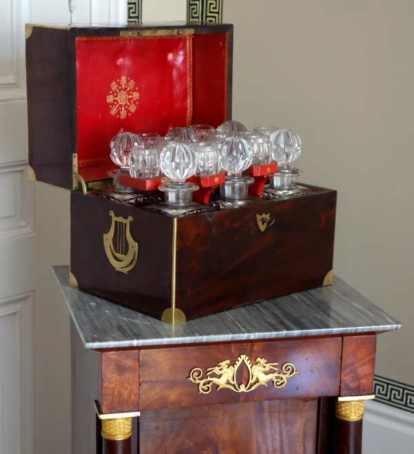 Empire liquor set, mahogany and Le Creusot crystal, early 19th century