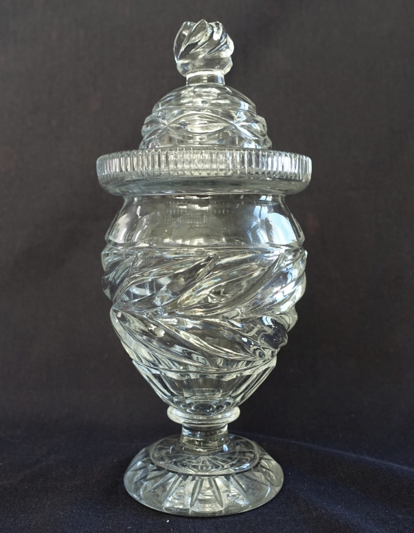 Le Creusot : confiturier balustre en cristal taillé, XIXe siècle époque Charles X - 19,8cm