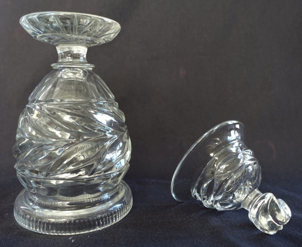 Le Creusot : confiturier balustre en cristal taillé, XIXe siècle époque Charles X - 19,8cm