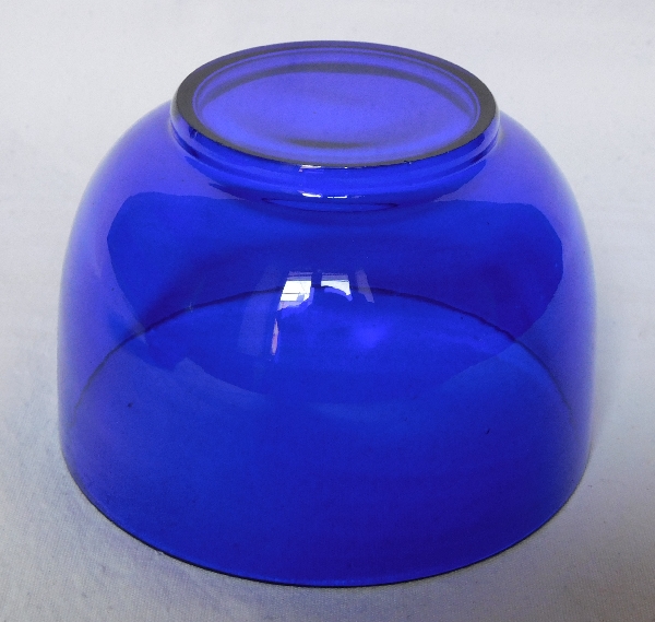 Baccarat crystal bowl, cobalt blue crystal