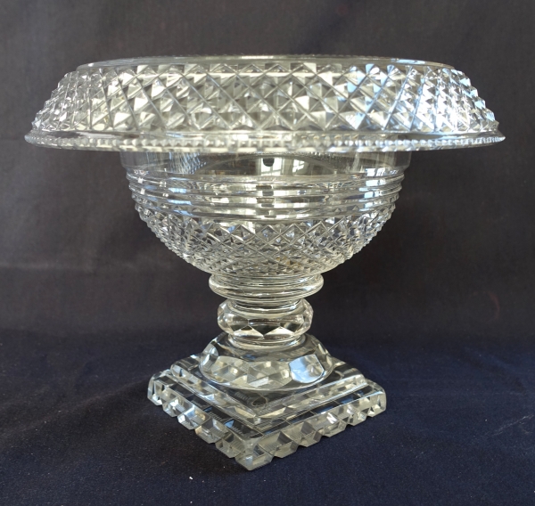 Le Creusot : coupe compotier, centre de table en cristal taillé, époque Empire Restauration
