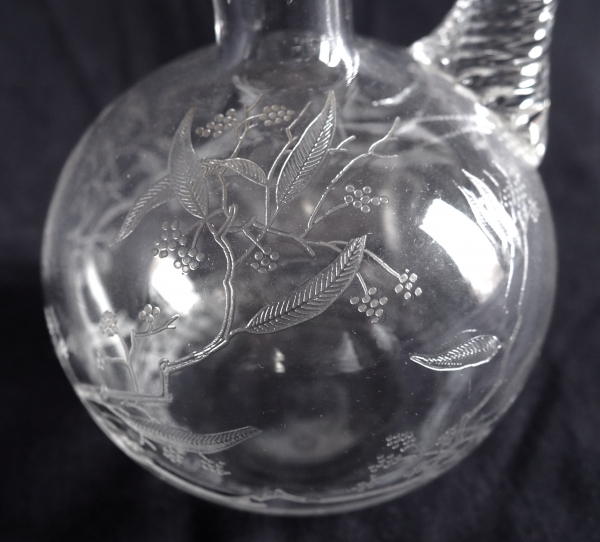 Baccarat crystal bottle, Mimosa pattern