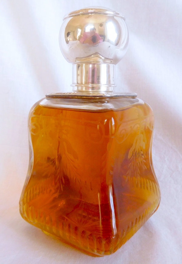 Carafe flacon à whisky en cristal de Baccarat et argent massif armoriée - poinçon Minerve