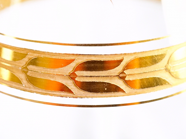 Grande carafe à vin en cristal de Baccarat uni rehaussée à l'or fin - signée