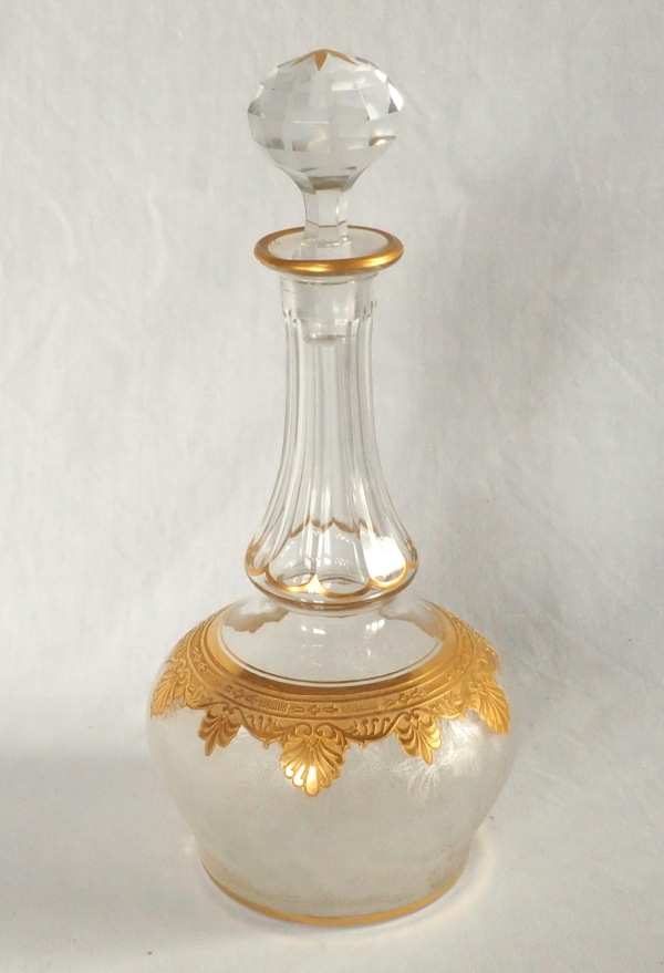 St Louis crystal liquor bottle enhanced with fine gold - Empire style - Nelly pattern