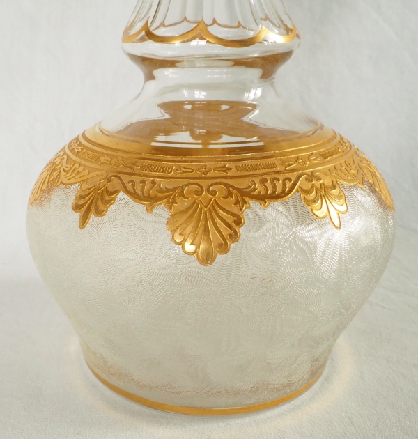 St Louis crystal liquor bottle enhanced with fine gold - Empire style - Nelly pattern