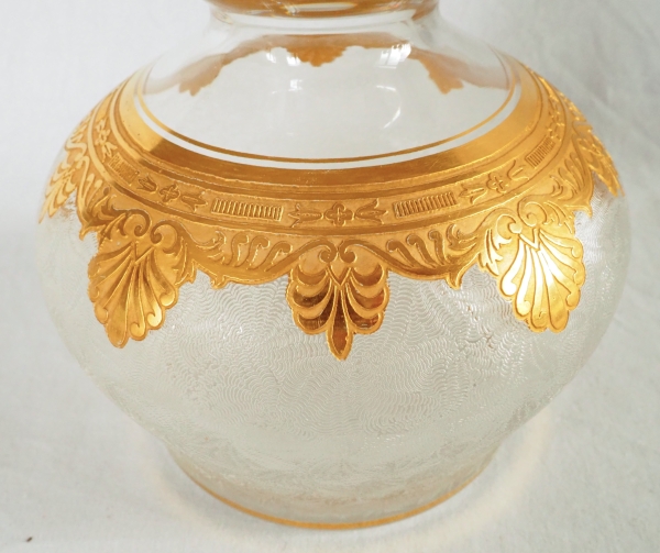 St Louis crystal liquor bottle enhanced with fine gold - Empire style - Nelly pattern