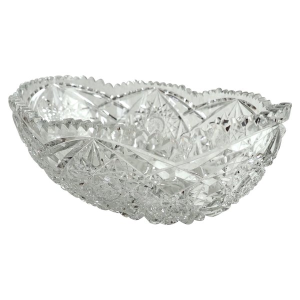 Large Baccarat crystal serving bowl or table centerpiece