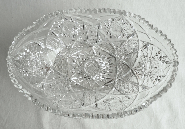 Large Baccarat crystal serving bowl or table centerpiece