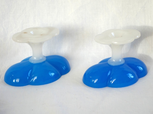 Baccarat crystal : pair of ring holders blue and white opaline - Charles X period