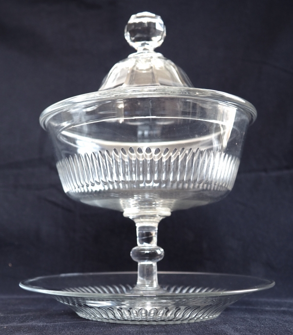 Paire de drageoirs en cristal de Baccarat, modèle à côtes creuses