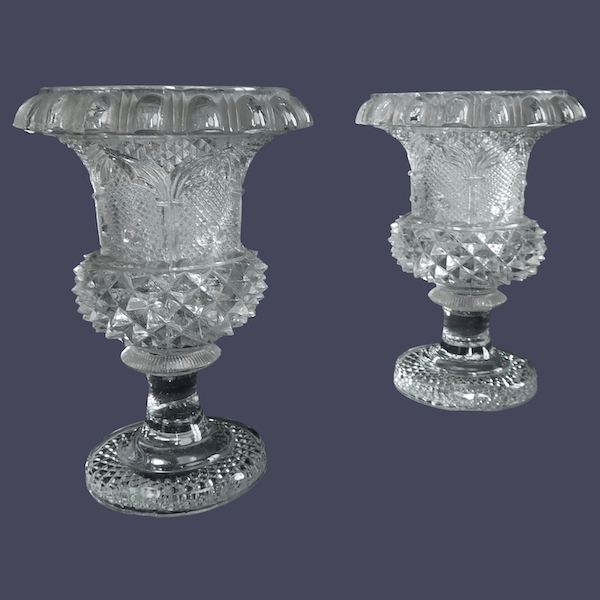 Paire de petits vases medicis en cristal de Baccarat - Le Creusot - époque XIXe siècle vers 1840