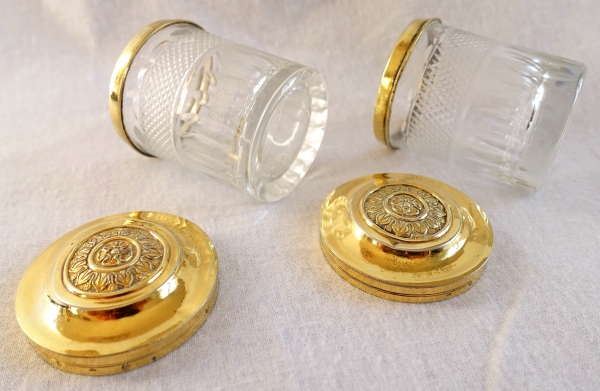 Paire de pots à onguents en cristal du Creusot et vermeil - époque Empire - début XIXe siècle