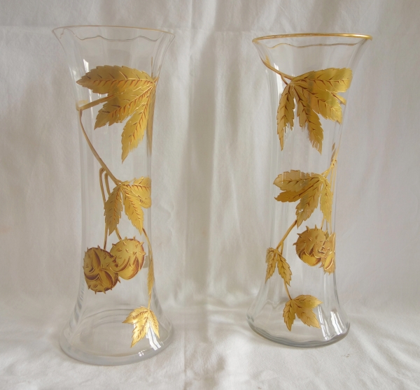 Pair of Saint Louis crystal vases enhanced with a horse chestnut tree pattern - Art Nouveau period