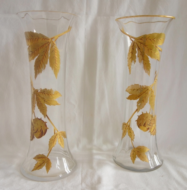 Pair of Saint Louis crystal vases enhanced with a horse chestnut tree pattern - Art Nouveau period