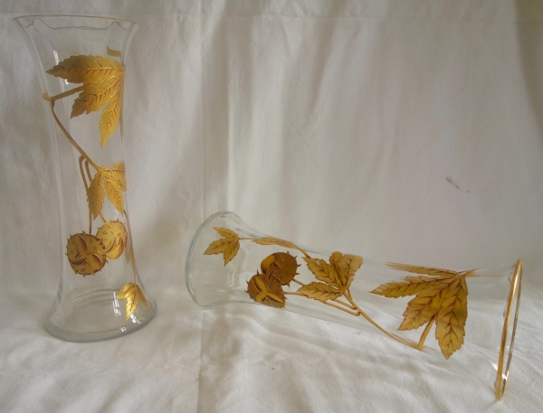 Pair of Saint Louis crystal vases enhanced with a horse chestnut tree pattern - Art Nouveau period