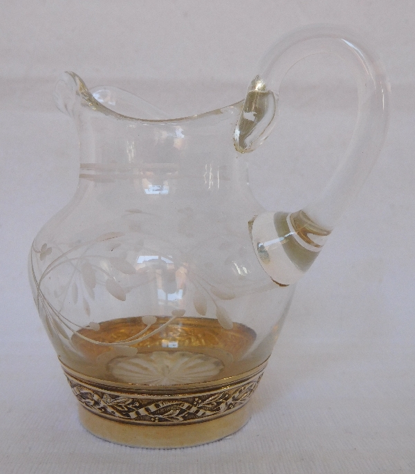 Charmant pot à lait / crème de style Louis XVI en cristal de Baccarat et vermeil, poinçon Minerve