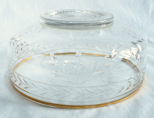 Baccarat crystal salad bowl, laurels cut pattern - enhanced with fine gold