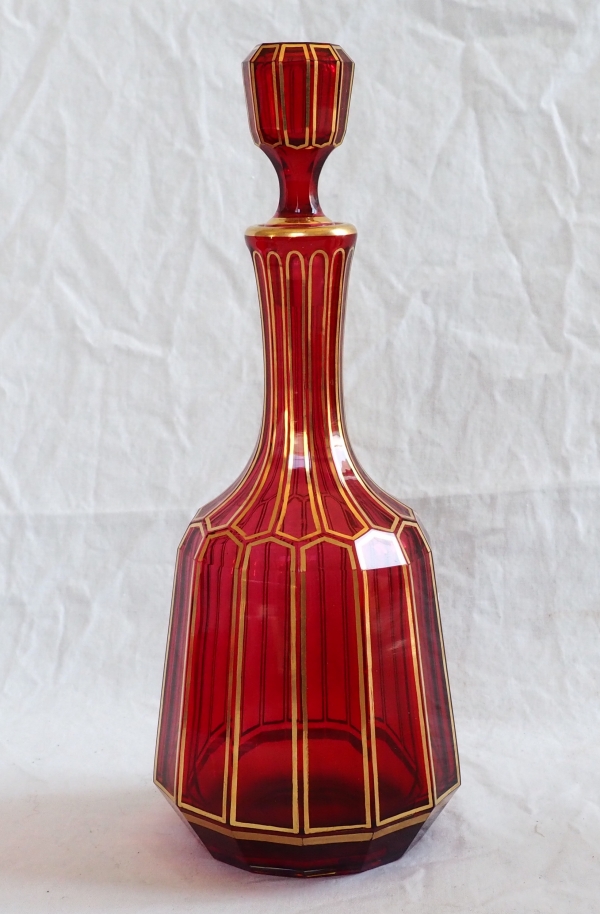 Baccarat crystal liquor set, red crystal enhanced with fine gold, Cannelures pattern - original sticker