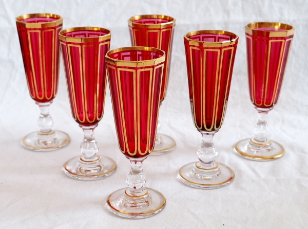 Baccarat crystal liquor set, red crystal enhanced with fine gold, Cannelures pattern - original sticker