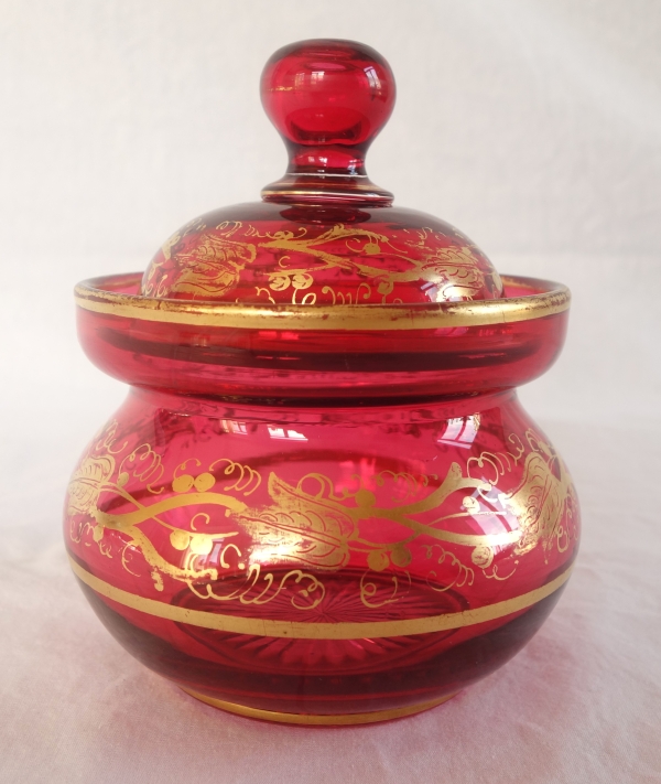 Baccarat crystal sugar pot enhanced with fine gold, Napoleon III period, 19th century