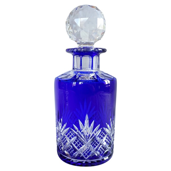 Tall Baccarat crystal perfume bottle / alcohol bottle, Douai pattern, cobalt blue overlay crystal - 20,2cm