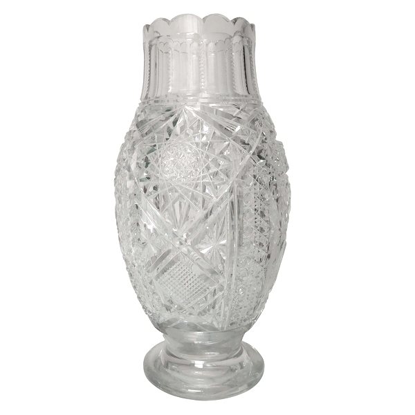 Spectacular Baccarat crystal vase - 35,2cm