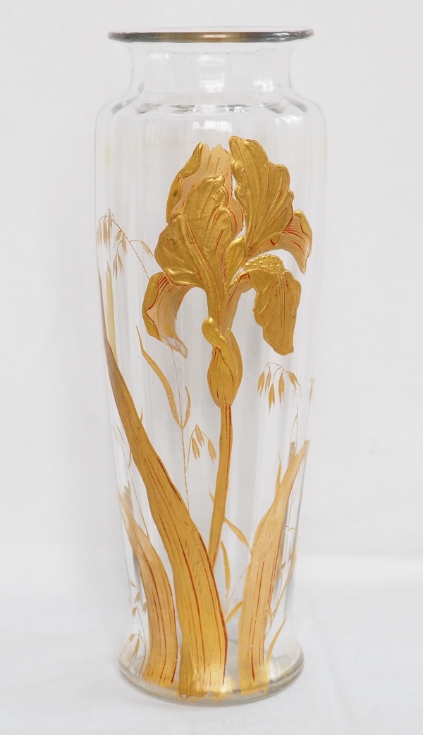 Baccarat crystal vase enhanced with fine gold, Art Nouveau period