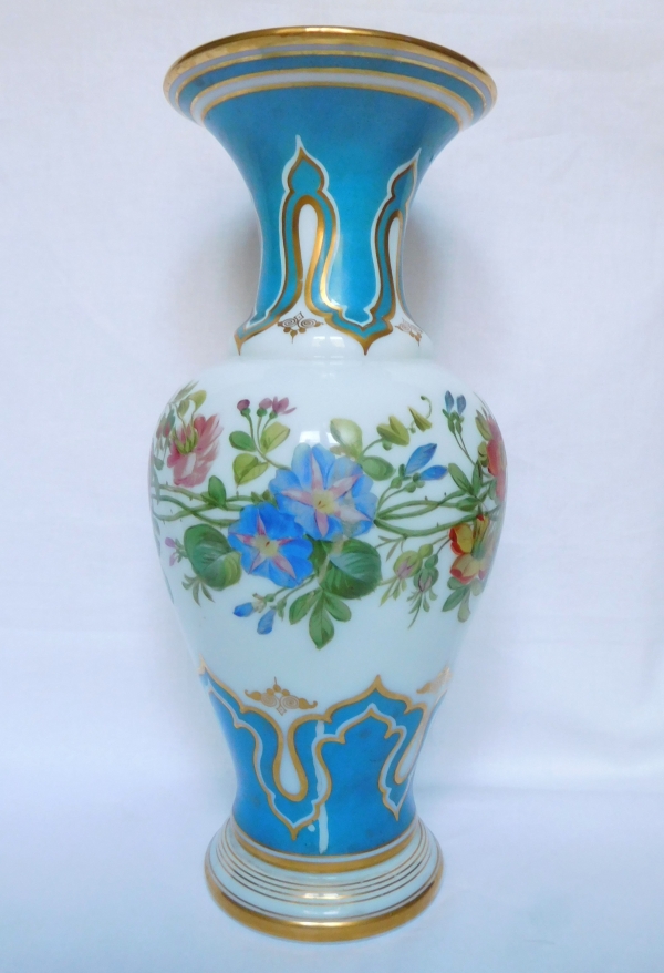 Baccarat : painted opaline crystal vase, 19th century production circa 1840 - 30cm