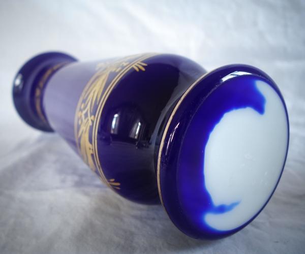 Baccarat - tall opalin and crystal vase, blue overlay cristal enhanced with fin gold - 25cm