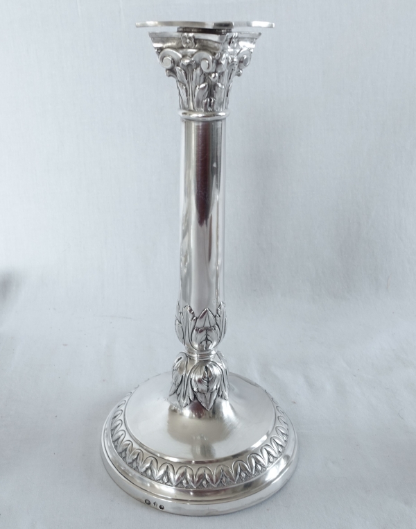 Suite de 4 bougeoirs flambeaux d'époque Empire en argent massif - poinçon Coq