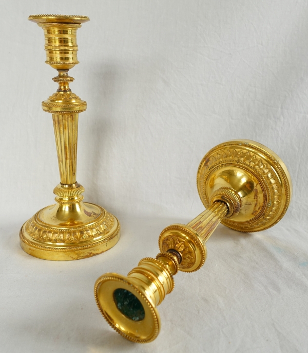 Pair of Louis XVI ormolu candlesticks, late 18th century - 20cm