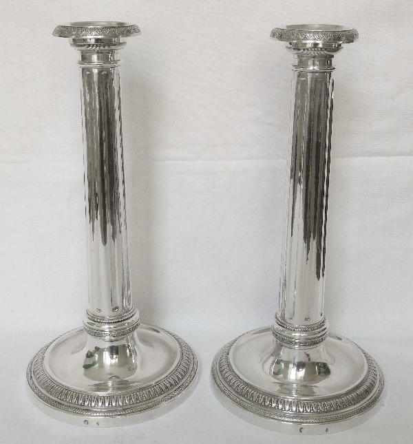 Pair of Empire sterling silver candlesticks, late 18th century / early 19th century