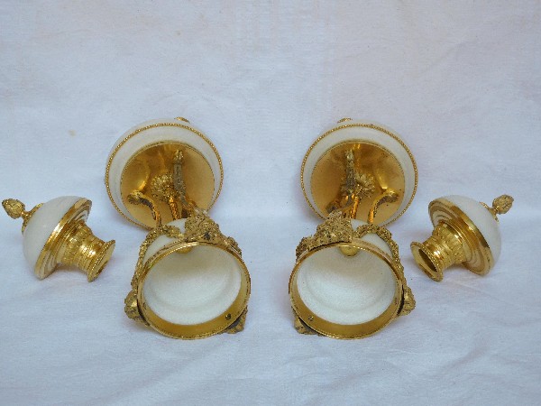 Pair of cassolettes candlesticks - Louis XVI style - ormolu and marble