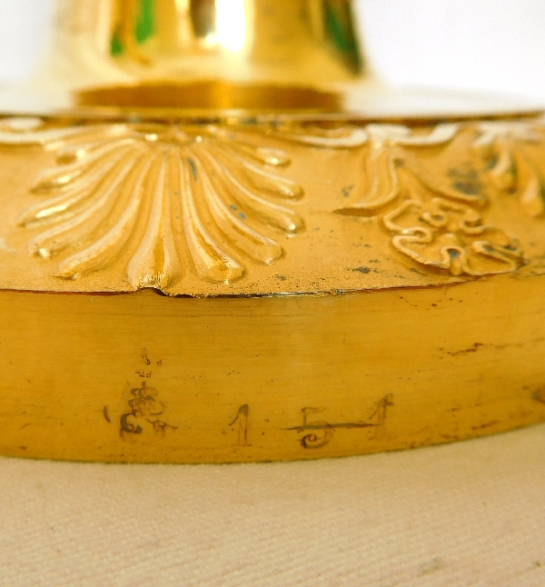 Claude Galle - appartements impériaux du Palais de Compiègne : paire de flambeaux en bronze doré