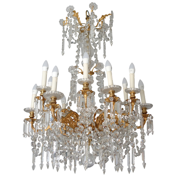 Louis XVI style Baccarat crystal and gilt bronze (ormolu) chandelier, 12 lights, late 19th century production