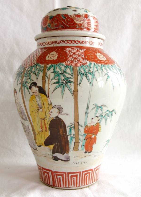 Lampe potiche en porcelaine de Chine, famille verte