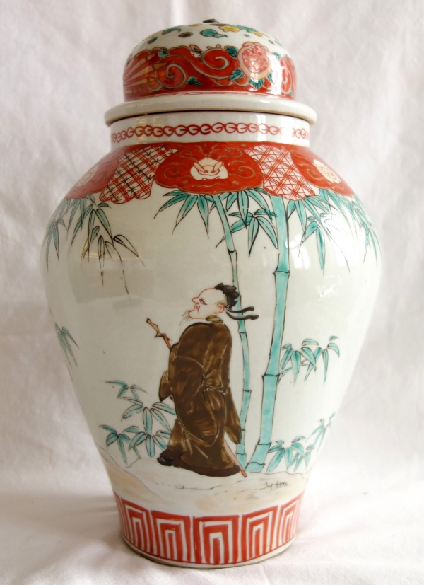 Chinese porcelain lamp base, early 20th century