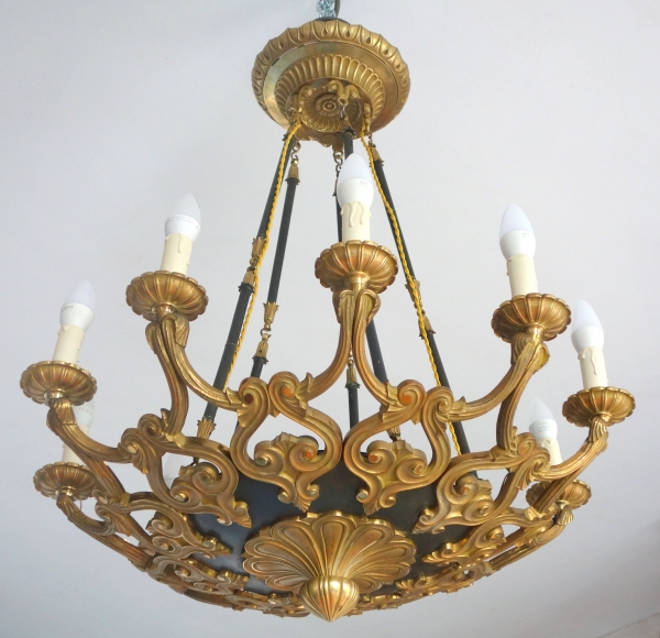 Large 10 lights patinated bronze & ormolu chandelier, 19th century circa 1840