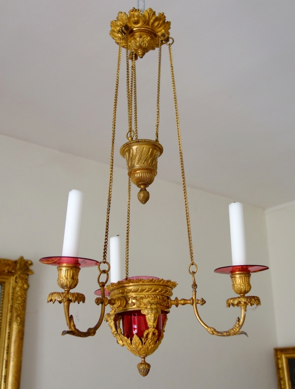Lustre en bronze doré et cristal rouge d'époque XIXe - lampe de sanctuaire