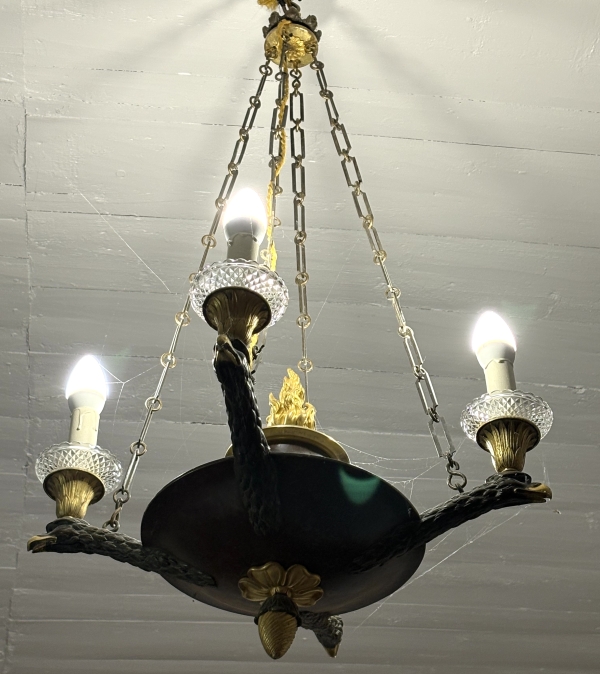 Empire patinated bronze and ormolu 4-lights chandelier, early 19th century