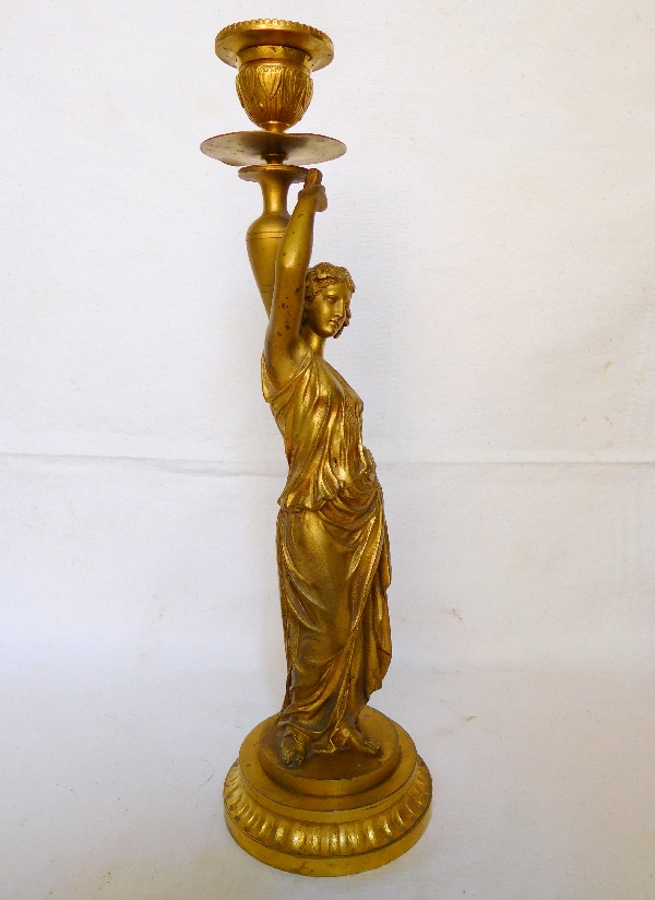 Paire de bougeoirs flambeaux aux Bacchantes en bronze doré, époque Napoleon III