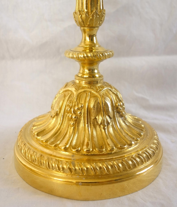 Pair of Louis XVI ormolu candlesticks, mercury gilt - 18th century